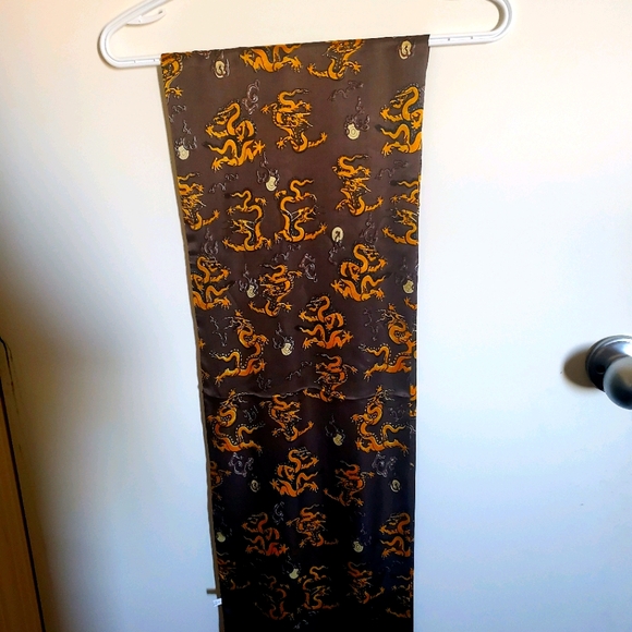 100% silk scarf - Picture 2 of 6